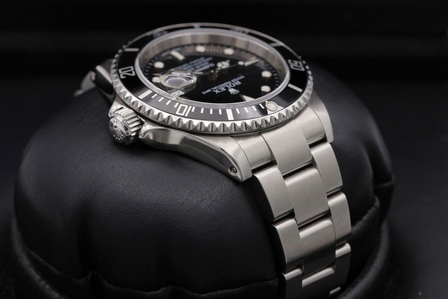 Rolex Submariner 16610